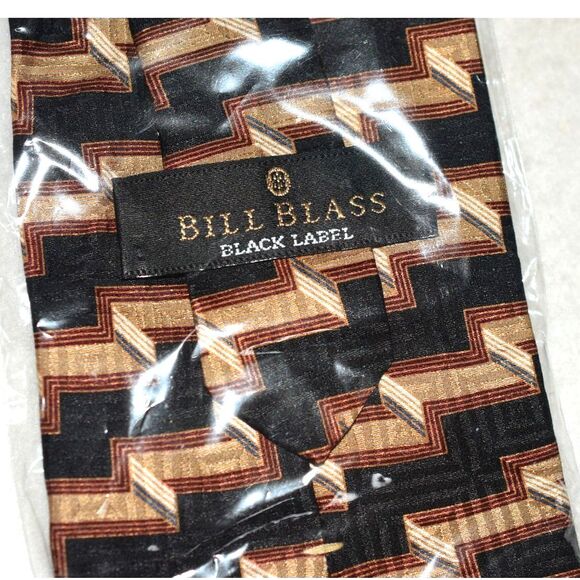 NIP Bill Blass Black Label 100% Silk Contemporary Dapper Tie - Picture 2 of 3